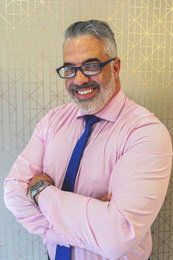 Dr. Henrique Comissoli 